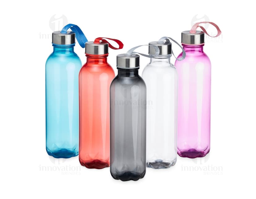Garrafa plástica 650ml - Leve e resistente, ideal para manter sua hidratação em dia durante suas atividades diárias. Com design moderno e prático, essa garrafa é perfeita para te acompanhar em todos os lugares. Adquira já a sua e garanta mais praticidade na rotina!