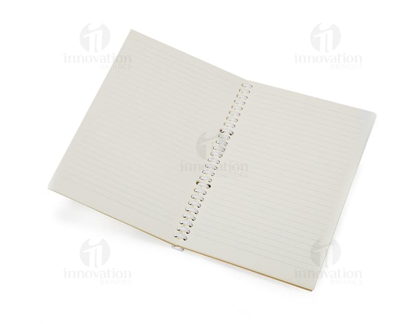 Caderno B5 Kraft 26x19: Perfeito para organizar suas anotações e lembretes no escritório. Ideal para estudo e trabalho. Versátil e prático, com capa em kraft. Adquira já o seu!