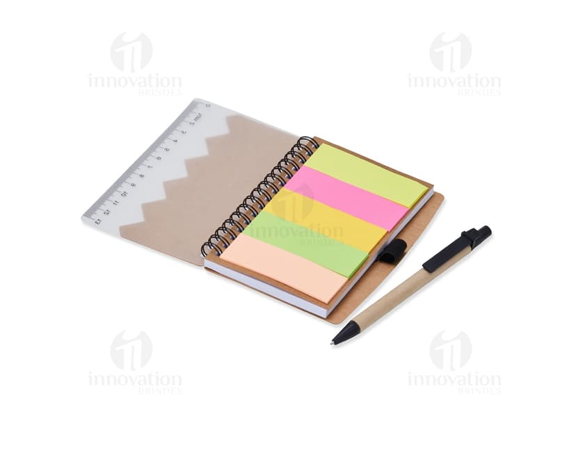 Bloco de anotações 13x10, ideal para organizar suas tarefas diárias no trabalho ou na escola. Com capa protetora e folhas em papel de alta qualidade, é perfeito para escrever suas notas e lembretes. Garanta já o seu e mantenha-se sempre organizado!