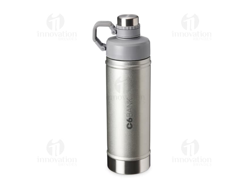 Garrafa térmica 700ml em metal prateado, moderna e profissional. Apresenta design retro e clássico, com tampa de aperto e visor de exibição. Ideal para manter líquidos quentes ou frios por longos períodos.
