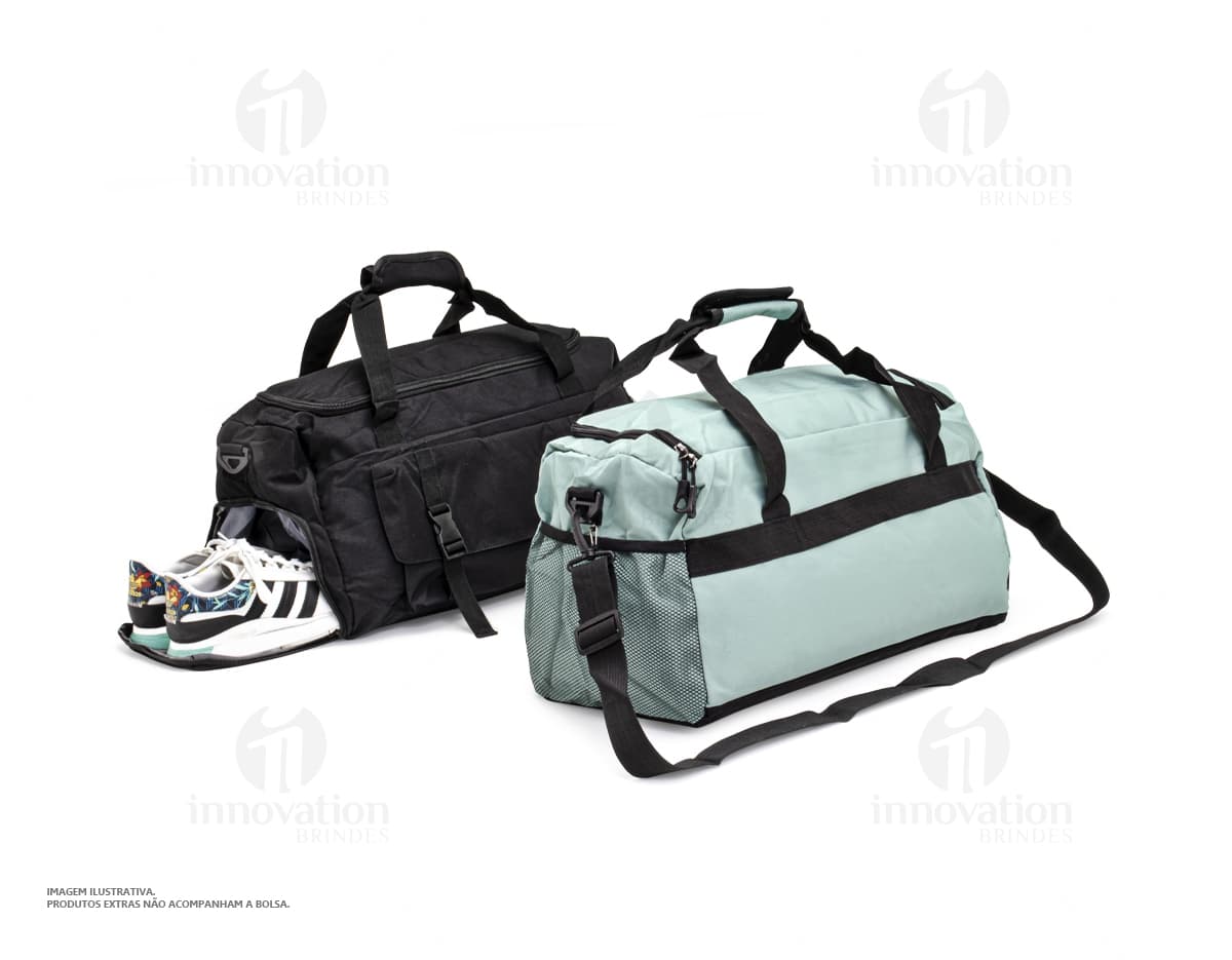 Bolsa esportiva de 39 litros em couro preto, com alça, zíper, elegante e moderna, ideal para viagens e esportes.