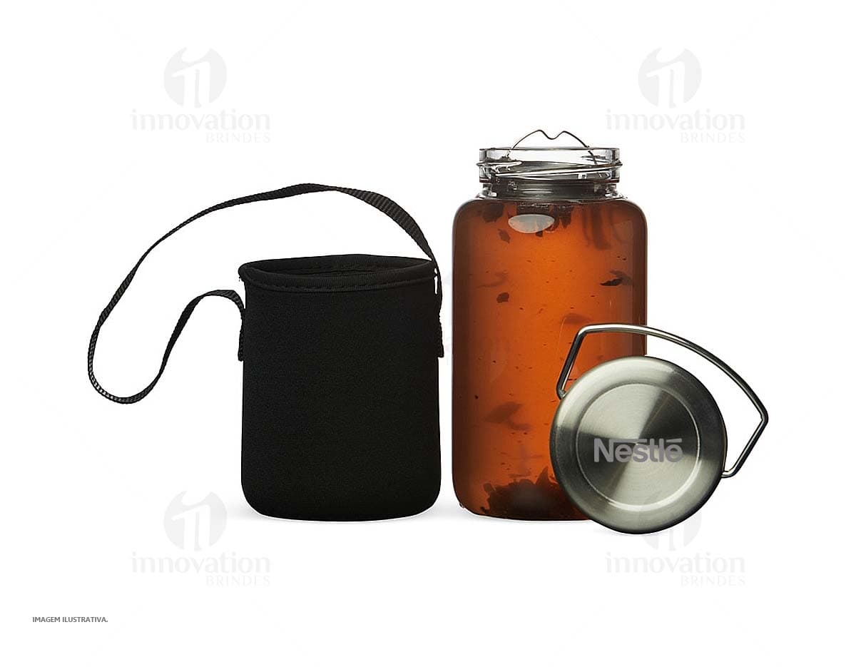 Garrafa de Vidro transparente com capacidade de 650ml.