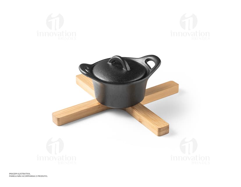 Descanso de panela dobrável em aço inox para sua cozinha. Compacto e versátil, ideal para proteger suas superfícies enquanto cozinha. Adquira já o seu!
