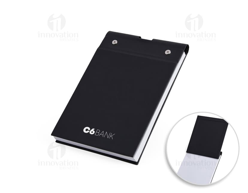 Bloco de anotações em couro sintético para uso em escritório, com design moderno e espaço para armazenar informações importantes. Ideal para guardar notas, documentos e ideias de forma organizada.