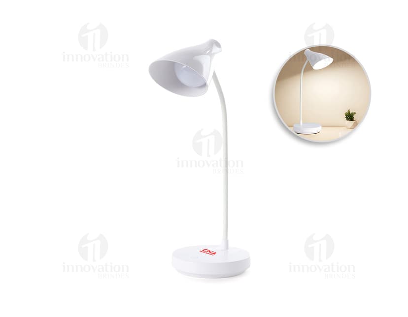 A luminária articulável é o acessório perfeito para iluminar com elegância e praticidade. Seu design moderno e ajustável garante versatilidade e sofisticação para qualquer ambiente. Ilumine seu espaço com estilo com a luminária articulável.