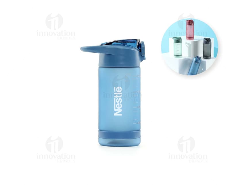 Squeeze plástico de 550ml em cor rosa, com tampa de rosquear e bico para beber. A imagem mostra o produto em um fundo branco.