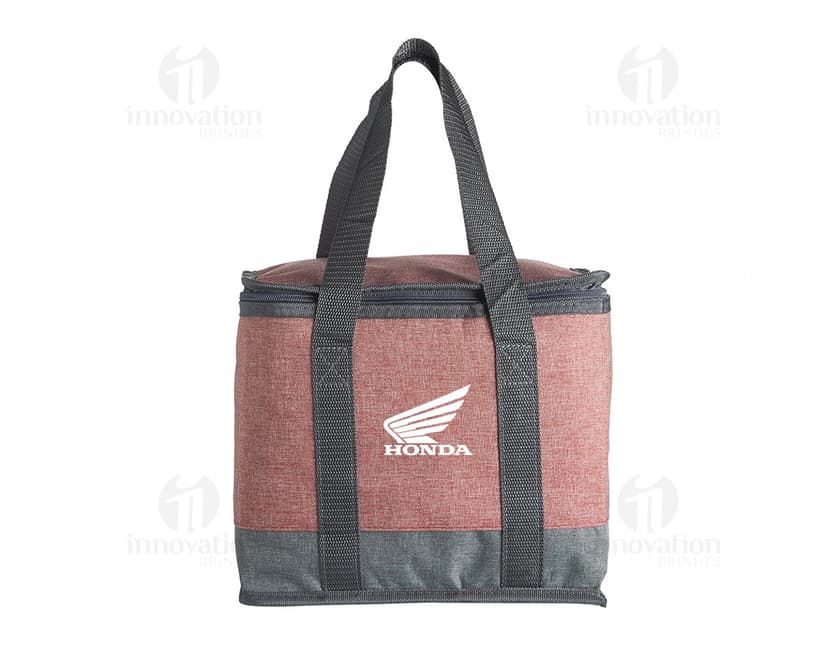 Bolsa Térmica 12 Litros na cor azul, com alça para transporte e zíper na parte superior. A bolsa está fechada e apresenta um design simples e funcional.