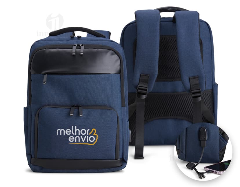 Mochila de poliéster preta de 29 litros, com fecho de zíper, alça de couro, bolso de metal, design moderno e elegante.