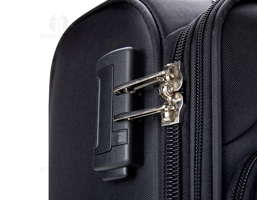Mala de viagem de 48 litros em couro preto, moderna e elegante, ideal para viagens a negócios. Inclui alça de mão, compartimento para laptop, fecho com suporte de metal e diversas opções de armazenamento.