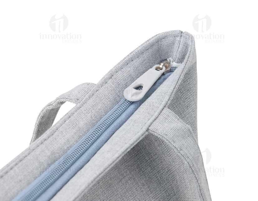Sacola de Nylon, com fecho de combinação de segurança, design em moda e estilo, resistente e durável, ideal para compras e transporte de objetos.