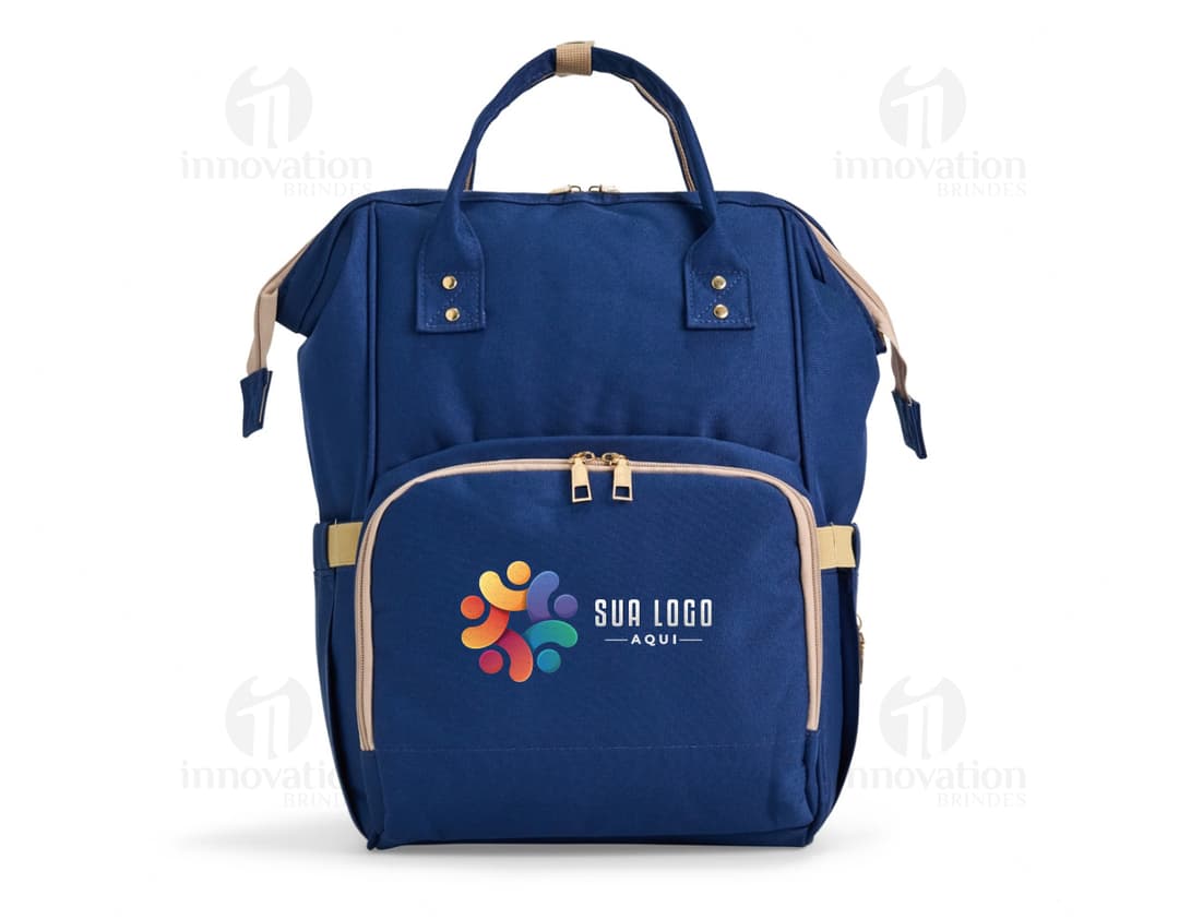 Mochila oxford funcional 19 litros em couro preto, moderna e elegante, com alça, zíper, bolso e fecho. Ideal para viagens, negócios, compras e estilo casual.