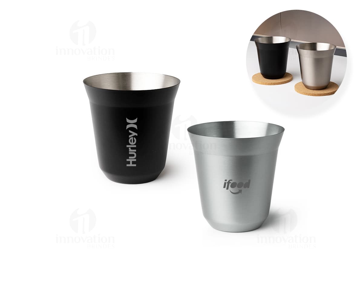 Copo inox 150ml para bebidas quentes ou frias. Feito em material durável e resistente, ideal para o dia a dia. Perfeito para café, chá, cappuccino e muito mais. Com design moderno e prático, possui alça para facilitar o manuseio. Adquira já o seu!