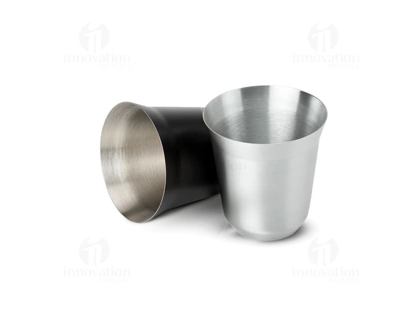 Copo Inox 150ml - Prático e versátil, ideal para desfrutar de café, chá ou qualquer outra bebida quente. Feito em aço inoxidável, resistente e durável. Design moderno, fácil de limpar e transportar. Adquira já o seu!