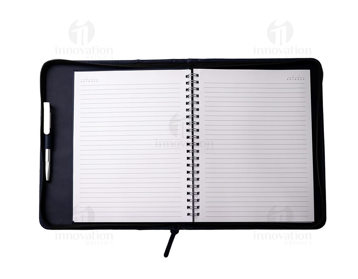 Pasta caderno de couro sintético para organizar seus documentos com estilo e praticidade. Ideal para o escritório ou reuniões de negócios. Encomende já a sua!