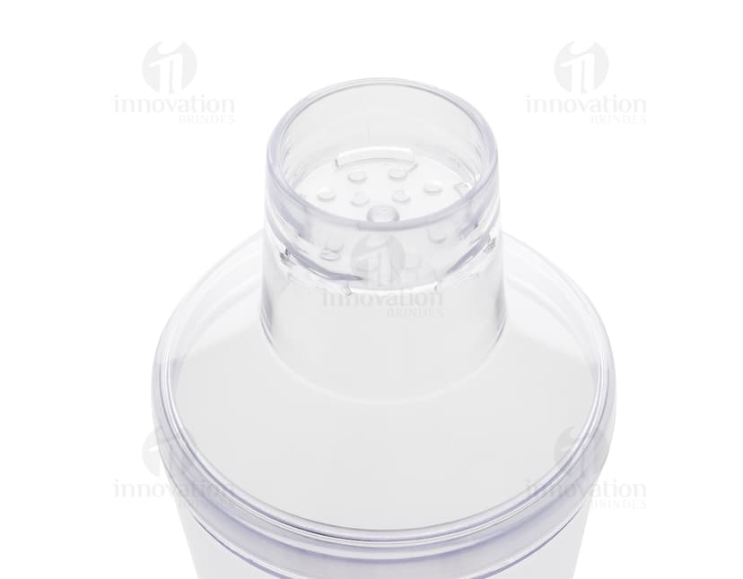 Coqueteleira de acrílico 565ml para drinks frescos e saudáveis. Mantenha a higiene e a praticidade com esse item essencial para a sua rotina. Ideal para preparar suas bebidas favoritas com pureza e frescor. A coqueteleira é perfeita para manter a saúde em dia, garantindo bebidas saborosas a qualquer momento. Adquira já a sua e desfrute de uma vida mais saudável!