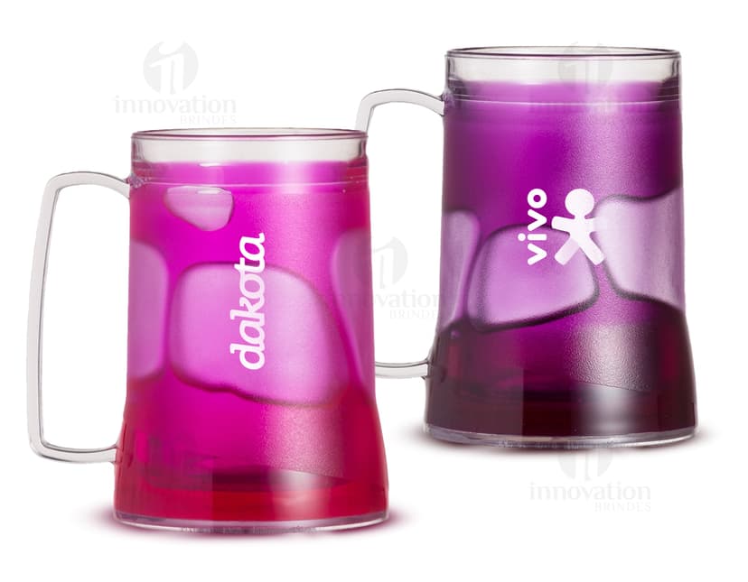 Caneca gel 400ml: a solução refrescante para suas bebidas favoritas! Ideal para café, chá, cerveja ou qualquer outra bebida, mantendo sua temperatura por mais tempo. A caneca gel é perfeita para te proporcionar momentos de frescor e sabor. Adquira já a sua e desfrute de bebidas geladas em grande estilo.
