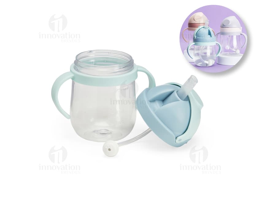 Copo de Transição Infantil 350ml em plástico amarelo transparente, com design clean e seguro para crianças, ideal para líquidos como chá, café ou suco.
