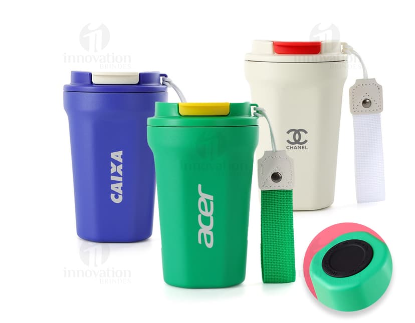 Bottle de metal prateado, item de higiene pessoal com capacidade de 350ml.