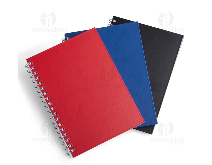 Caderno Percalux Emborrachado - Ideal para organizar suas anotações no escritório ou na escola. Com capa resistente e design elegante, é perfeito para estudos e reuniões. Aproveite!