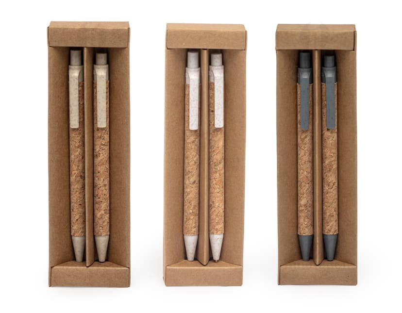 Kit ecológico de caneta e lapiseira para escrita e desenho. Ideal para escola, escritório e em casa. Feito de material sustentável e durável. Adquira já o seu!
