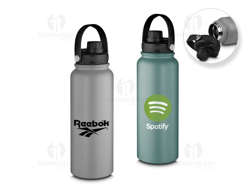 Garrafa térmica de 1,1L em plástico transparente, com tampa e design clean. O objeto é um recipiente para líquidos, ideal para manter a água fresca e saudável.