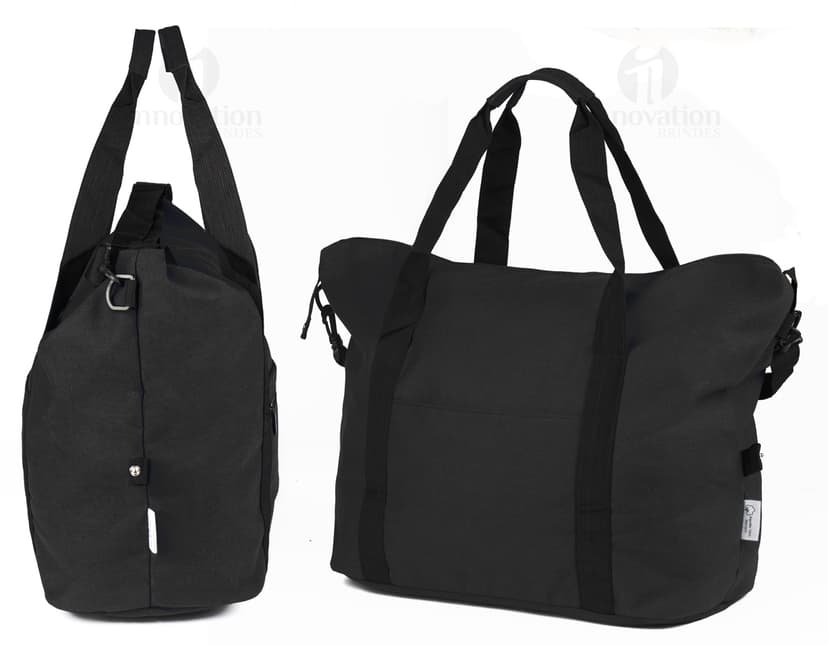 Mala esportiva de couro preto elegante e moderna com alça única, fecho de zíper, bolsos e detalhes em nylon. Ideal para quem busca praticidade e estilo na hora de praticar esportes ou viajar.