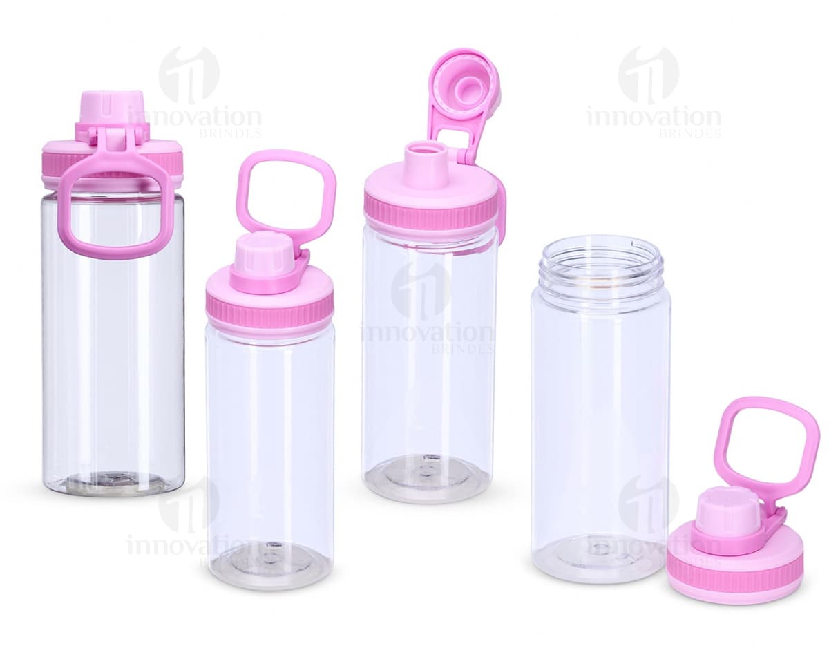 Squeeze Plástico 500ml na cor azul com tampa rosqueável e bico para beber.