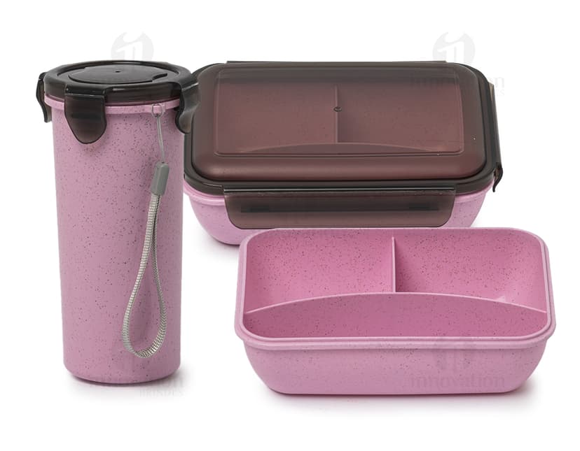 Kit Copo e Marmita Fibra de Bambu em tons de preto e prata. Feito de material de fibra de bambu, moderno e ecológico. Ideal para guardar alimentos e líquidos de forma segura e prática. Excelente para levar para o trabalho, viagens ou passeios. Além disso, fácil de limpar e transportar. Além disso, oferece a possibilidade de armazenar alimentos de forma segura.