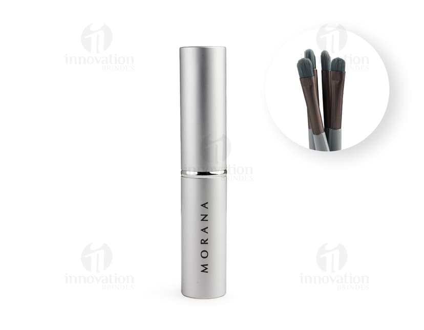 Kit Pincel 5 Peças, composto por cinco pincéis de diferentes tamanhos e formatos. Pincéis de cerdas macias e cabo ergonômico.