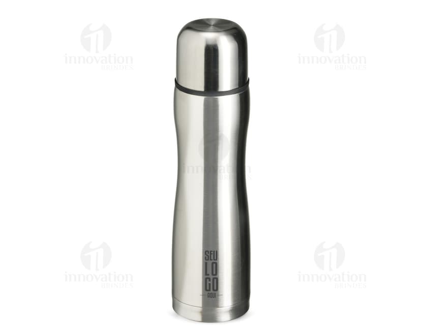 Garrafa térmica de 700ml em aço inoxidável.