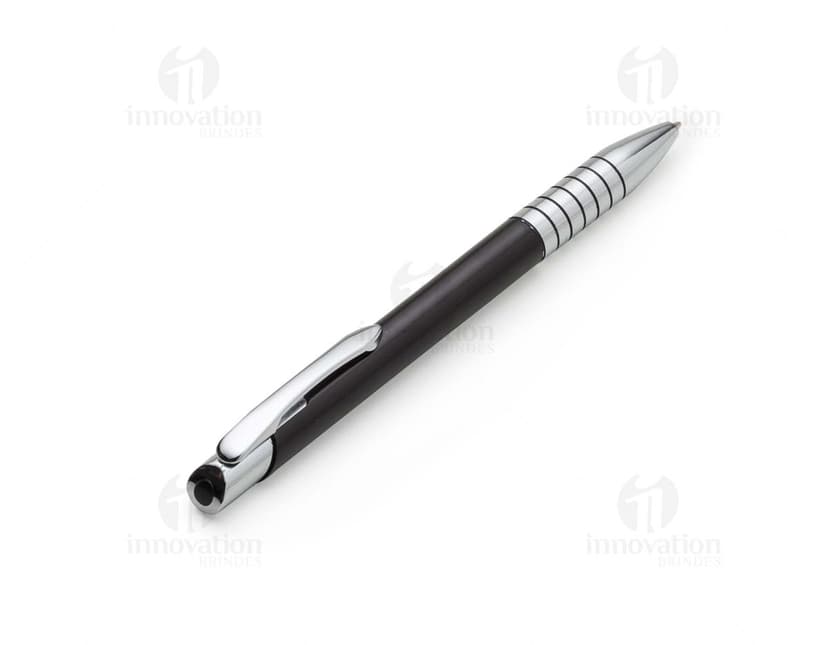 Caneta Metal sobre fundo branco.