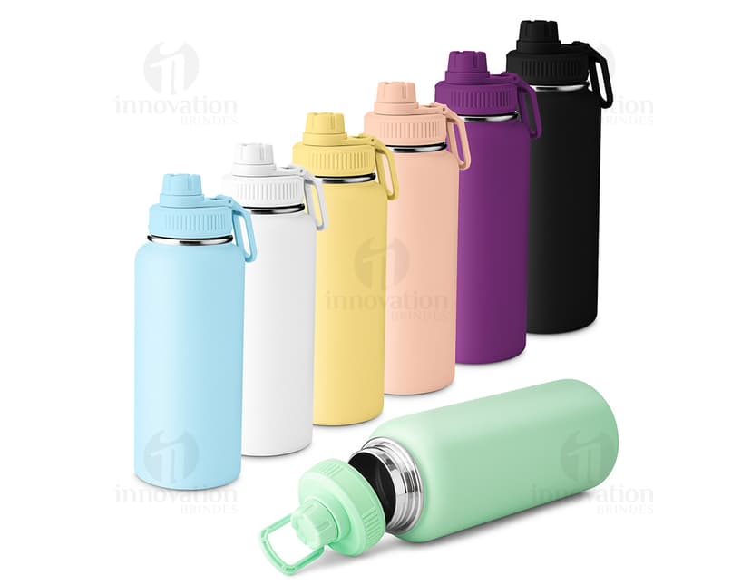Garrafa térmica de 960ml transparente, feita de plástico. Possui tampa e é ideal para transportar líquidos de forma higiênica. Objeto de saúde e cuidados pessoais, com capacidade para água, sucos, chás e outros tipos de bebida.