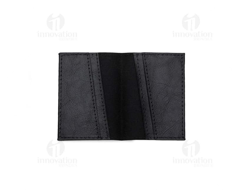 Bolsa de couro preto, objeto de negócios, carteira, bolsa, bolsa, moda casual, papel, dinheiro, tecido, denim, jaqueta, jeans, botão, estilo, textura, material, riqueza, escritório, calça de algodão, varejo, sucesso, acessório de material animal, masculino, venda, comprar, pagando, presente, arquivo, cartão, detalhe, empresário, armazenamento, tecnologia, aberto, documentar, nota, cor, pasta, dinheiro, elegância.