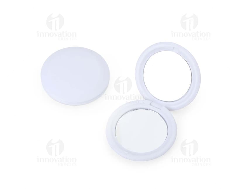 Espelho Duplo Plástico com base em plástico resistente, dobrável ao meio, ideal para maquiagem e cuidados com a pele.