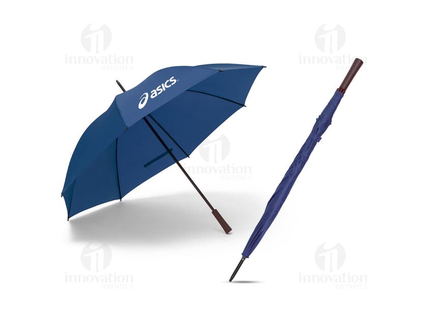 Guarda-chuva em poliéster 190T na cor azul, dobrado e fechado sobre fundo branco.