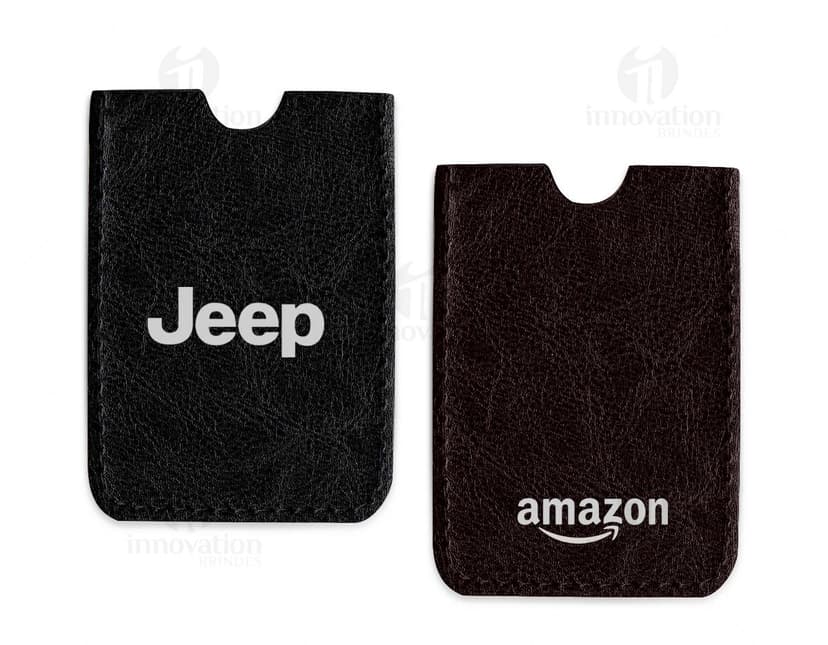 Porta Cartão Couro Sintético preto com capacidade para diversos cartões, feito de material durável e elegante.
