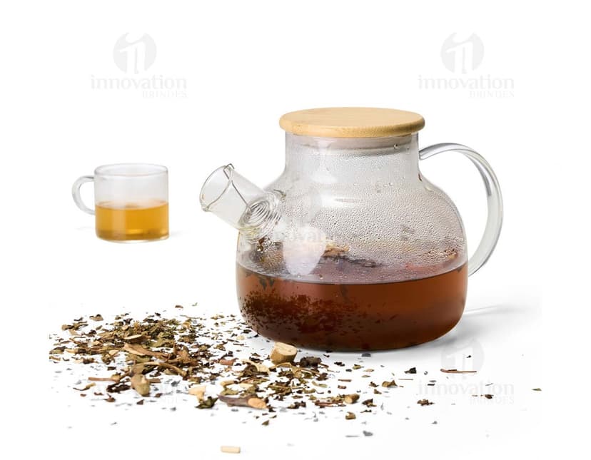 Chaleira de vidro com capacidade para 1 litro, ideal para preparar chá ou café. Fabricada com material transparente e brilhante, perfeita para adicionar um toque decorativo à sua cozinha. Ideal para uso em restaurantes ou em casa, proporcionando uma experiência aromática e saborosa.