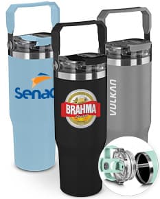 Garrafa térmica de 900ml na cor prata, com tampa rosqueável e alça para fácil transporte.