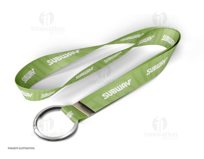Cordão com argola simples - ideal para pendurar crachás e chaves! Feito com material resistente e design moderno, o cordão de 85cm x 2,5cm é perfeito para uso no trabalho ou em eventos. Aproveite a praticidade desse acessório indispensável!