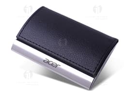Porta cartões de couro preto para armazenar seus cartões de forma segura e organizada. Perfeito para uso no escritório