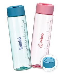 Garrafa plástica amarela de 500ml contendo líquido transparente, objeto de cuidados de higiene e saúde.