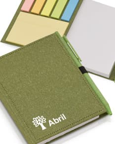 Bloco de anotações 13,5 x11,5 cm em couro sintético vintage. Perfeito para manter suas ideias sempre por perto, com muito estilo e elegância. Ideal para o seu dia a dia no trabalho, na faculdade ou em casa. Garanta já o seu!