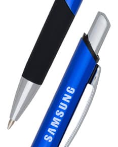 Caneta metal quadrada de alta qualidade para escrita profissional. Perfeita para uso no escritório, na escola ou em casa. Design elegante e durável, ideal para negócios e estudos. Disponível em várias cores. Adquira já a sua!