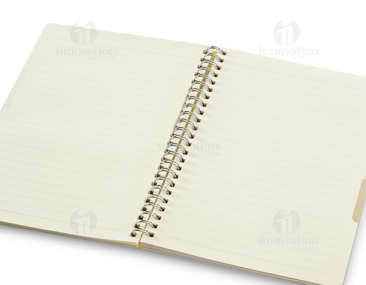 Kit com 6 porta copos em formato circular com estampas coloridas em diferentes modelos. Kit com 6 porta copos em formato circular com estampas coloridas em diferentes modelos.