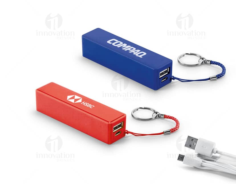 Kit com 6 porta copos em cores variadas dispostos em forma de círculo sobre a mesa.