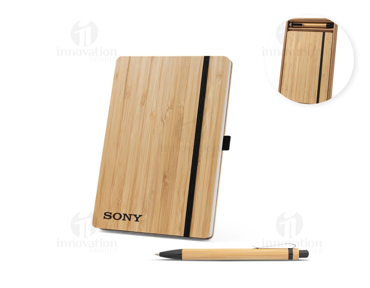 Kit com 6 porta copos em diferentes cores e estampas. Kit com 6 porta copos em diferentes cores e estampas.